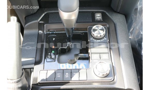 Buy Import Toyota Land Cruiser Black Car in Import - Dubai in Bumthang Buy Import Toyota Land Cruiser Black Car in Import - Dubai in Bumthang