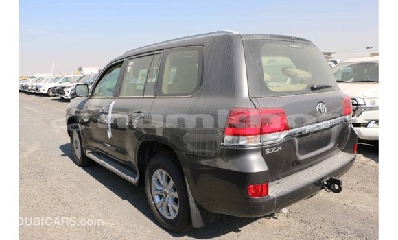 Buy Import Toyota Land Cruiser Black Car in Import - Dubai in Bumthang Buy Import Toyota Land Cruiser Black Car in Import - Dubai in Bumthang