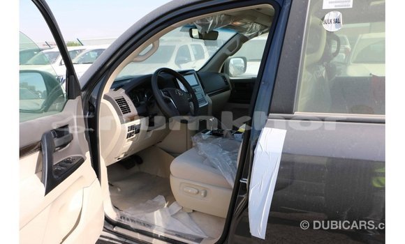 Buy Import Toyota Land Cruiser Black Car in Import - Dubai in Bumthang Buy Import Toyota Land Cruiser Black Car in Import - Dubai in Bumthang