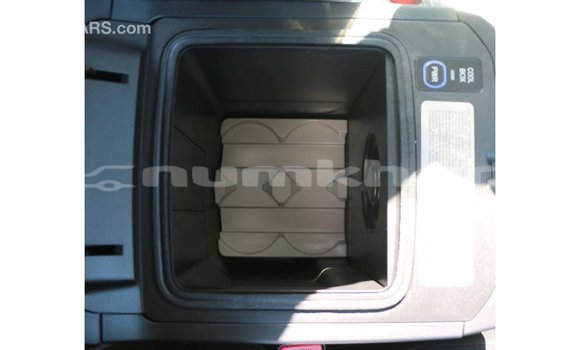 Buy Import Toyota Prado White Car in Import - Dubai in Bumthang Buy Import Toyota Prado White Car in Import - Dubai in Bumthang