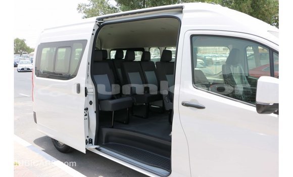 Buy Import Toyota Hiace White Car in Import - Dubai in Bumthang Buy Import Toyota Hiace White Car in Import - Dubai in Bumthang