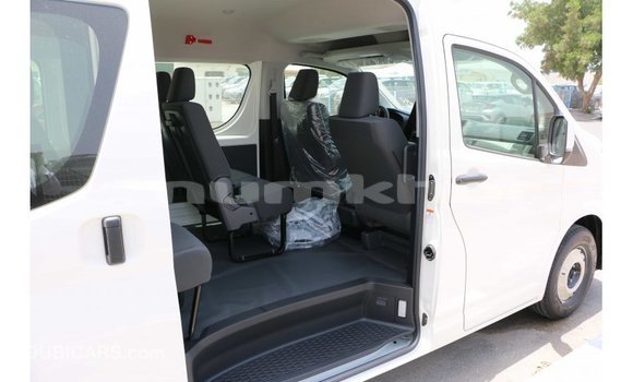Buy Import Toyota Hiace White Car in Import - Dubai in Bumthang Buy Import Toyota Hiace White Car in Import - Dubai in Bumthang