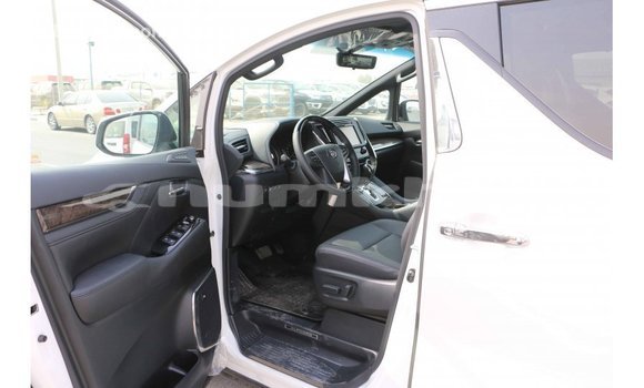 Buy Import Toyota Alphard White Car in Import - Dubai in Bumthang Buy Import Toyota Alphard White Car in Import - Dubai in Bumthang