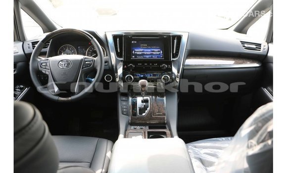 Buy Import Toyota Alphard White Car in Import - Dubai in Bumthang Buy Import Toyota Alphard White Car in Import - Dubai in Bumthang