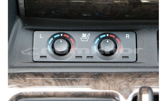 Buy Import Toyota Alphard White Car in Import - Dubai in Bumthang Buy Import Toyota Alphard White Car in Import - Dubai in Bumthang