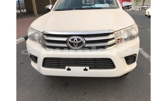 Buy Import Toyota Hilux White Car in Import - Dubai in Bumthang Buy Import Toyota Hilux White Car in Import - Dubai in Bumthang