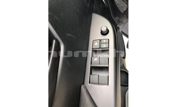Buy Import Toyota Hilux White Car in Import - Dubai in Bumthang Buy Import Toyota Hilux White Car in Import - Dubai in Bumthang