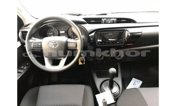 Buy Import Toyota Hilux White Car in Import - Dubai in Bumthang Buy Import Toyota Hilux White Car in Import - Dubai in Bumthang
