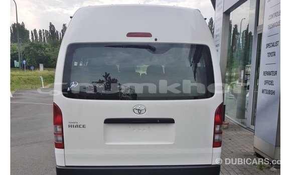Buy Import Toyota Hiace White Car in Import - Dubai in Bumthang Buy Import Toyota Hiace White Car in Import - Dubai in Bumthang