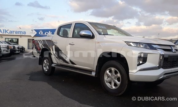 Buy Import Mitsubishi L200 White Car in Import - Dubai in Bumthang Buy Import Mitsubishi L200 White Car in Import - Dubai in Bumthang