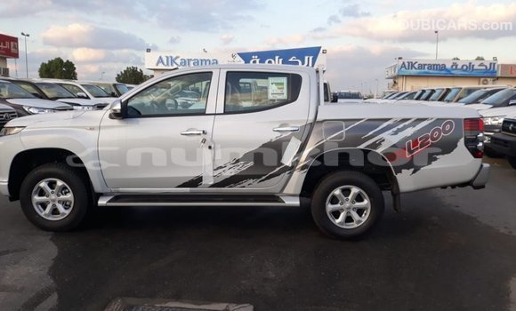 Buy Import Mitsubishi L200 White Car in Import - Dubai in Bumthang Buy Import Mitsubishi L200 White Car in Import - Dubai in Bumthang