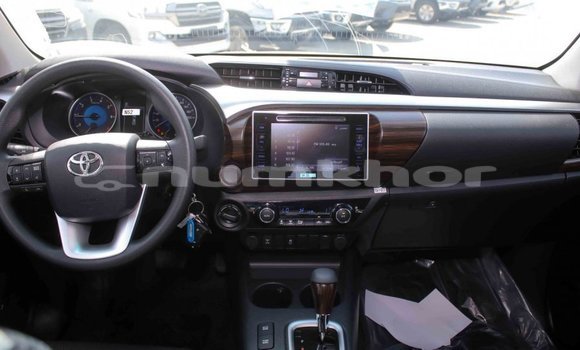 Buy Import Toyota Hilux White Car in Import - Dubai in Bumthang Buy Import Toyota Hilux White Car in Import - Dubai in Bumthang