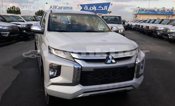 Buy Import Mitsubishi L200 White Car in Import - Dubai in Bumthang Buy Import Mitsubishi L200 White Car in Import - Dubai in Bumthang