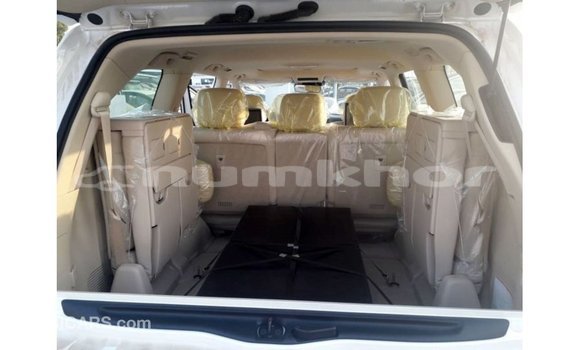 Buy Import Lexus LX White Car in Import - Dubai in Bumthang Buy Import Lexus LX White Car in Import - Dubai in Bumthang
