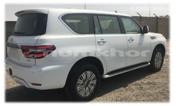 Buy Import Nissan Patrol White Car in Import - Dubai in Bumthang Buy Import Nissan Patrol White Car in Import - Dubai in Bumthang