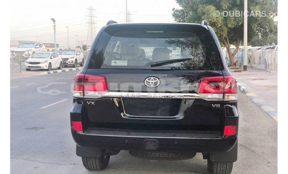 Buy Import Toyota Land Cruiser Black Car in Import - Dubai in Bumthang Buy Import Toyota Land Cruiser Black Car in Import - Dubai in Bumthang
