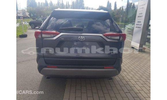 Buy Import Toyota 4Runner Other Car in Import - Dubai in Bumthang Buy Import Toyota 4Runner Other Car in Import - Dubai in Bumthang