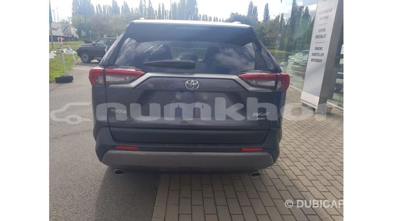 Big with watermark toyota 4runner bumthang import dubai 2622