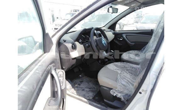 Buy Import Renault Duster White Car in Import - Dubai in Bumthang Buy Import Renault Duster White Car in Import - Dubai in Bumthang
