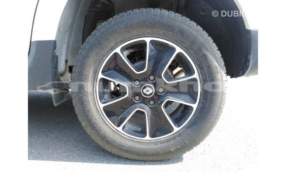 Buy Import Renault Duster White Car in Import - Dubai in Bumthang