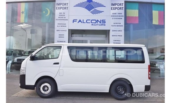 Buy Import Toyota Hiace White Car in Import - Dubai in Bumthang Buy Import Toyota Hiace White Car in Import - Dubai in Bumthang