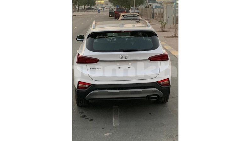 Big with watermark hyundai santa fe bumthang import dubai 2645