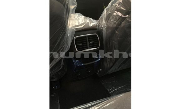 Buy Import Hyundai Santa Fe White Car in Import - Dubai in Bumthang Buy Import Hyundai Santa Fe White Car in Import - Dubai in Bumthang