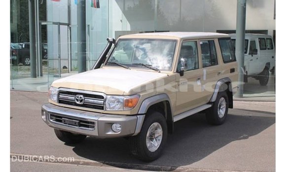 Buy Import Toyota Land Cruiser Beige Car in Import - Dubai in Bumthang Buy Import Toyota Land Cruiser Beige Car in Import - Dubai in Bumthang