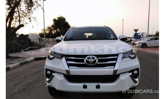 Buy Import Toyota Fortuner White Car in Import - Dubai in Bumthang Buy Import Toyota Fortuner White Car in Import - Dubai in Bumthang
