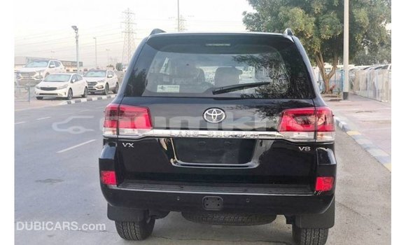 Buy Import Toyota Land Cruiser Black Car in Import - Dubai in Bumthang Buy Import Toyota Land Cruiser Black Car in Import - Dubai in Bumthang