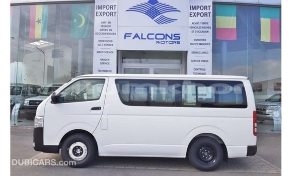 Buy Import Toyota Hiace White Car in Import - Dubai in Bumthang Buy Import Toyota Hiace White Car in Import - Dubai in Bumthang
