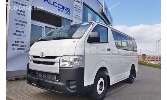 Buy Import Toyota Hiace White Car in Import - Dubai in Bumthang Buy Import Toyota Hiace White Car in Import - Dubai in Bumthang