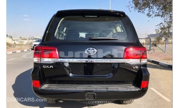 Buy Import Toyota Land Cruiser Black Car in Import - Dubai in Bumthang Buy Import Toyota Land Cruiser Black Car in Import - Dubai in Bumthang