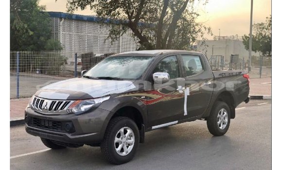 Buy Import Mitsubishi L200 Brown Car in Import - Dubai in Bumthang Buy Import Mitsubishi L200 Brown Car in Import - Dubai in Bumthang