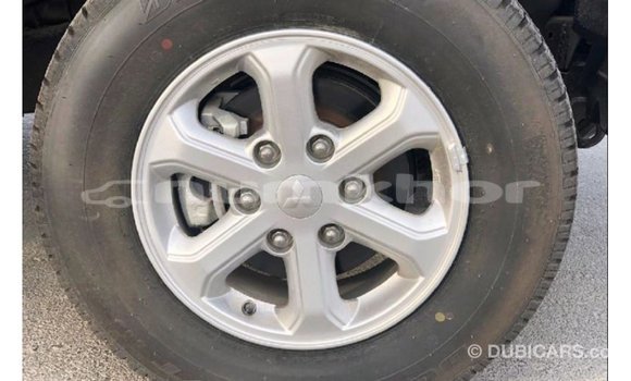 Buy Import Mitsubishi L200 Brown Car in Import - Dubai in Bumthang Buy Import Mitsubishi L200 Brown Car in Import - Dubai in Bumthang