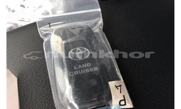 Buy Import Toyota Prado Other Car in Import - Dubai in Bumthang Buy Import Toyota Prado Other Car in Import - Dubai in Bumthang