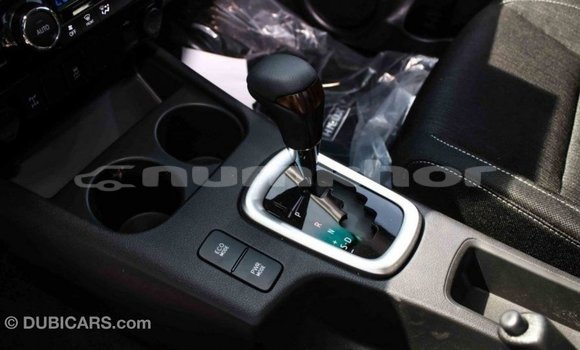 Buy Import Toyota Hilux White Car in Import - Dubai in Bumthang Buy Import Toyota Hilux White Car in Import - Dubai in Bumthang