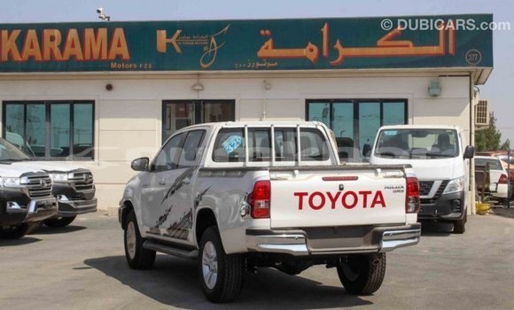 Buy Import Toyota Hilux White Car in Import - Dubai in Bumthang Buy Import Toyota Hilux White Car in Import - Dubai in Bumthang