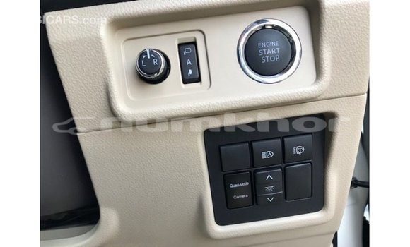 Buy Import Toyota Prado White Car in Import - Dubai in Bumthang Buy Import Toyota Prado White Car in Import - Dubai in Bumthang