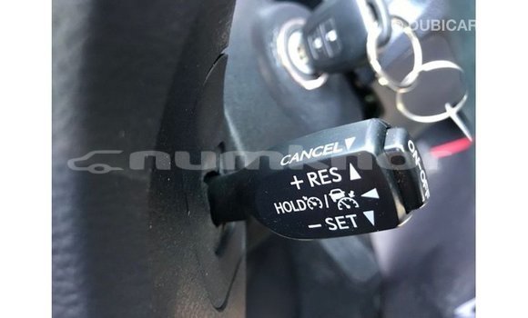 Buy Import Toyota 4Runner White Car in Import - Dubai in Bumthang Buy Import Toyota 4Runner White Car in Import - Dubai in Bumthang