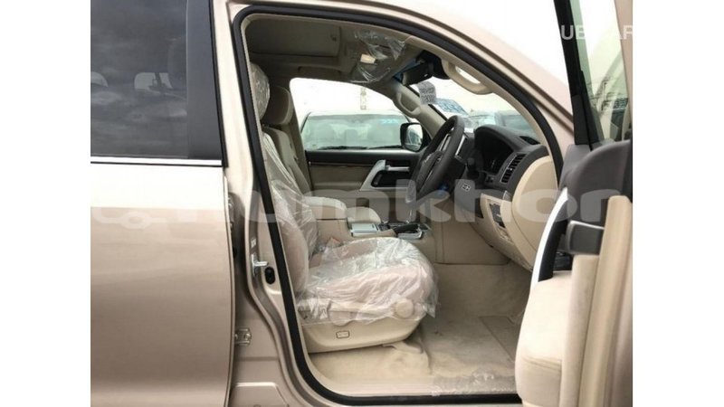 Big with watermark toyota land cruiser bumthang import dubai 2683