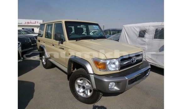 Buy Import Toyota Land Cruiser Beige Car in Import - Dubai in Bumthang Buy Import Toyota Land Cruiser Beige Car in Import - Dubai in Bumthang
