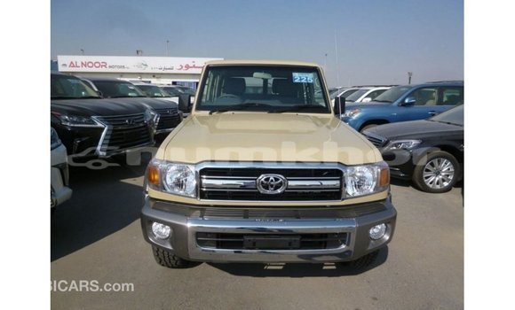 Buy Import Toyota Land Cruiser Beige Car in Import - Dubai in Bumthang Buy Import Toyota Land Cruiser Beige Car in Import - Dubai in Bumthang