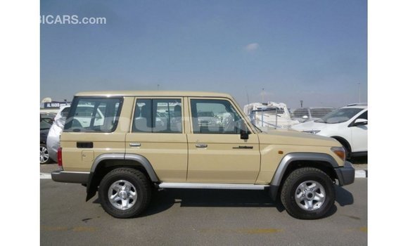 Buy Import Toyota Land Cruiser Beige Car in Import - Dubai in Bumthang Buy Import Toyota Land Cruiser Beige Car in Import - Dubai in Bumthang