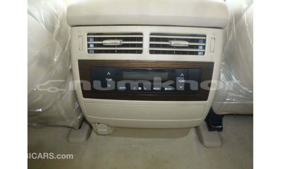 Buy Import Toyota Land Cruiser Black Car in Import - Dubai in Bumthang Buy Import Toyota Land Cruiser Black Car in Import - Dubai in Bumthang