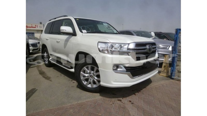 Big with watermark toyota land cruiser bumthang import dubai 2687