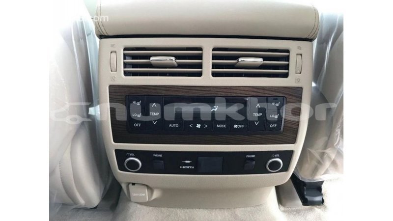 Big with watermark toyota land cruiser bumthang import dubai 2688