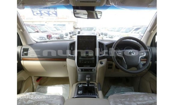 Buy Import Toyota Land Cruiser Other Car in Import - Dubai in Bumthang Buy Import Toyota Land Cruiser Other Car in Import - Dubai in Bumthang
