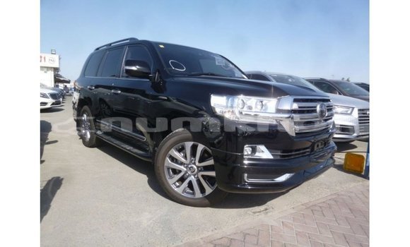 Buy Import Toyota Land Cruiser Black Car in Import - Dubai in Bumthang Buy Import Toyota Land Cruiser Black Car in Import - Dubai in Bumthang