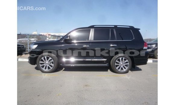Buy Import Toyota Land Cruiser Black Car in Import - Dubai in Bumthang Buy Import Toyota Land Cruiser Black Car in Import - Dubai in Bumthang